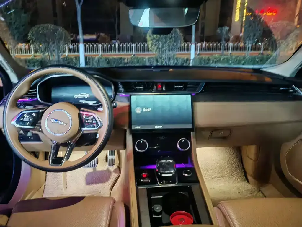 Jaguar XFL 2024 из CN, фото 9