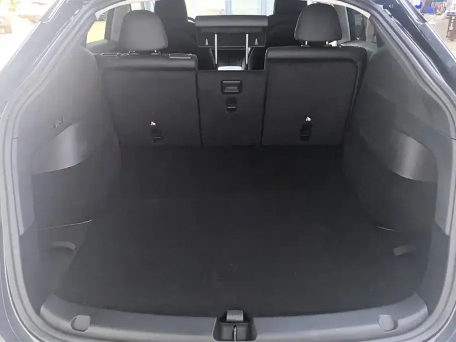 Tesla Model Y 2024 из CN, фото 4