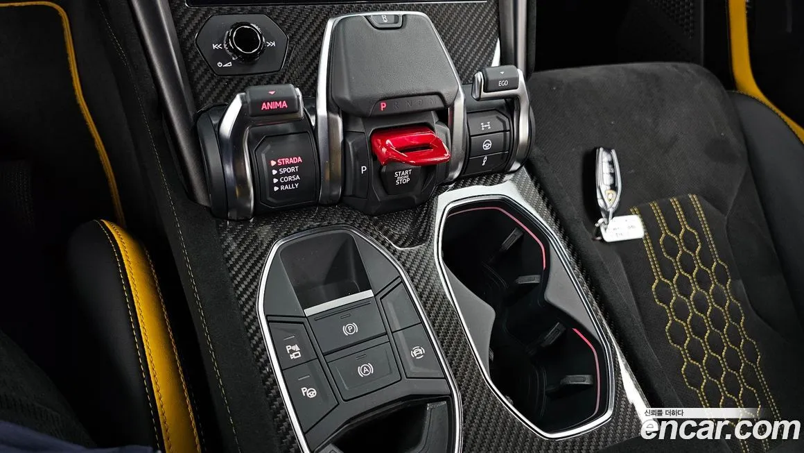 Lamborghini Urus — фото 9