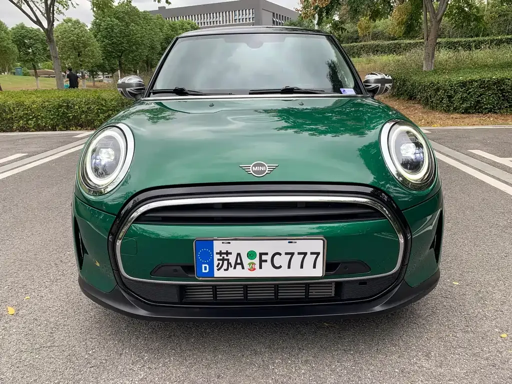 MINI Cooper (3-door) 2022 из CN, фото 2
