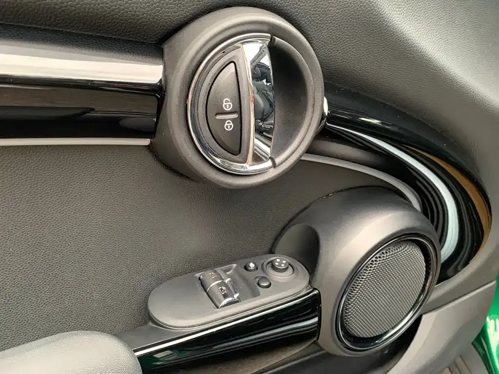 MINI Cooper (3-door) 2022 из CN, фото 8