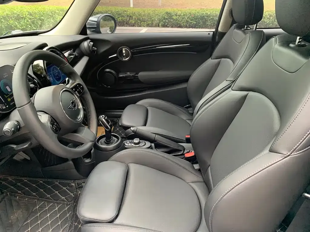 MINI Cooper (3-door) 2022 из CN, фото 9
