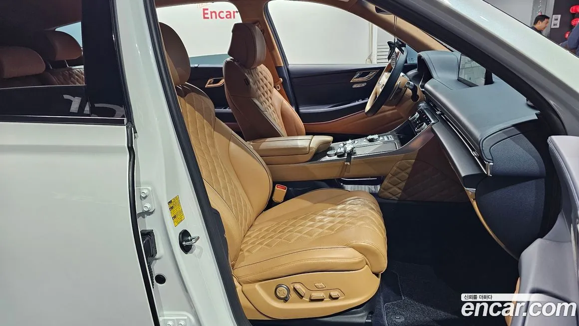Genesis GV80 — фото 10