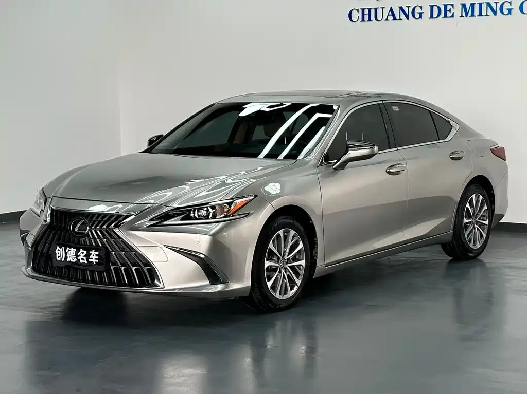 Lexus ES 2022 из CN, фото 2