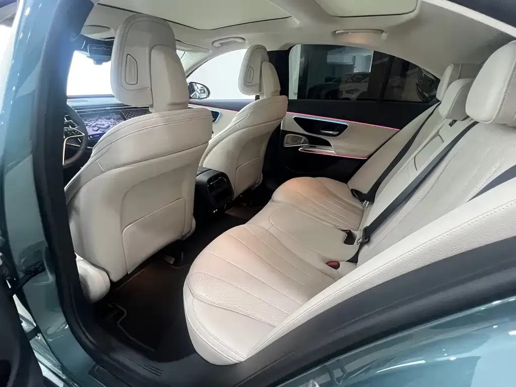 Mercedes-Benz E-Class (Import) 2024 из CN, фото 9