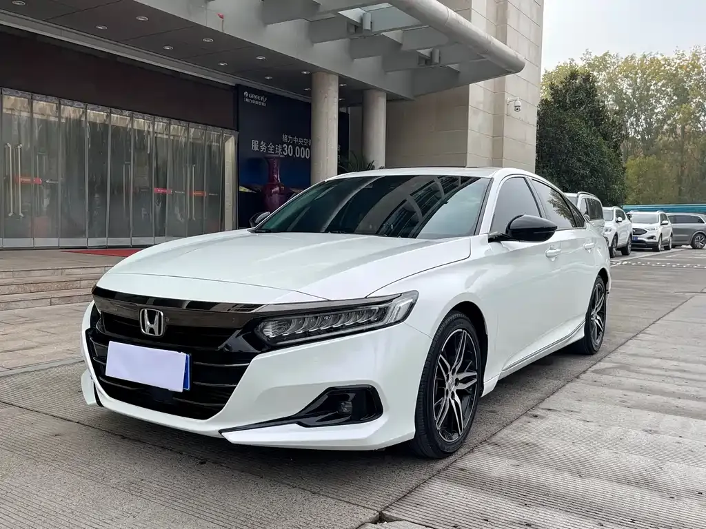 Honda Accord 2023 из CN, фото 1