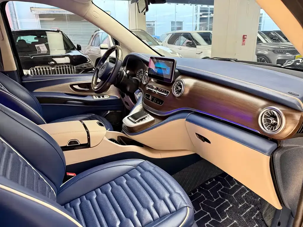 Mercedes-Benz Vito 2022 из CN, фото 5