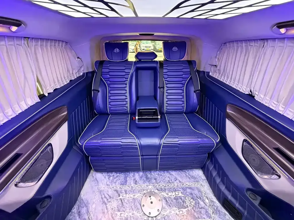 Mercedes-Benz Vito 2022 из CN, фото 8