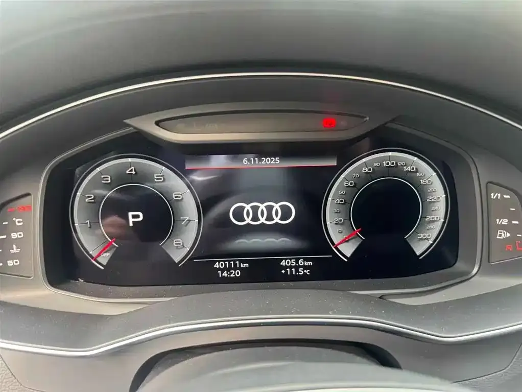 Audi A6L 2021 из CN, фото 2