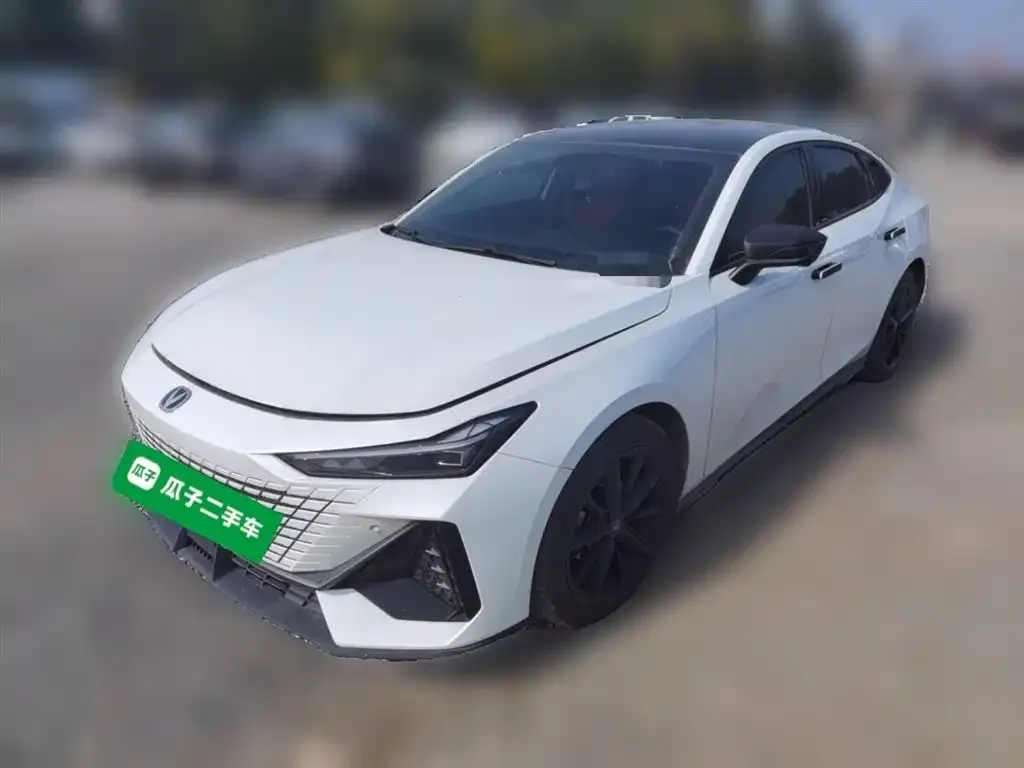 Changan UNI-V 2023 из CN, фото 1