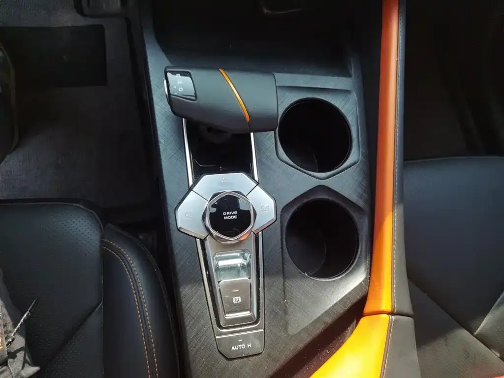 Changan UNI-V 2023 из CN, фото 7