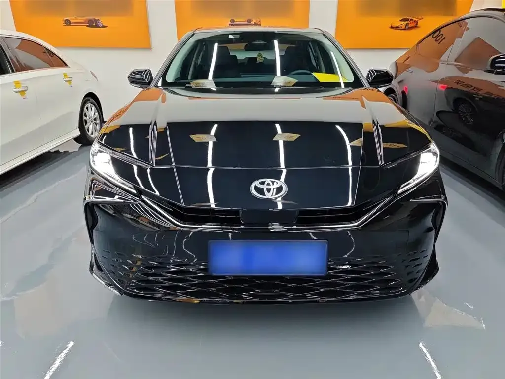 Toyota Camry 2025 из CN, фото 3