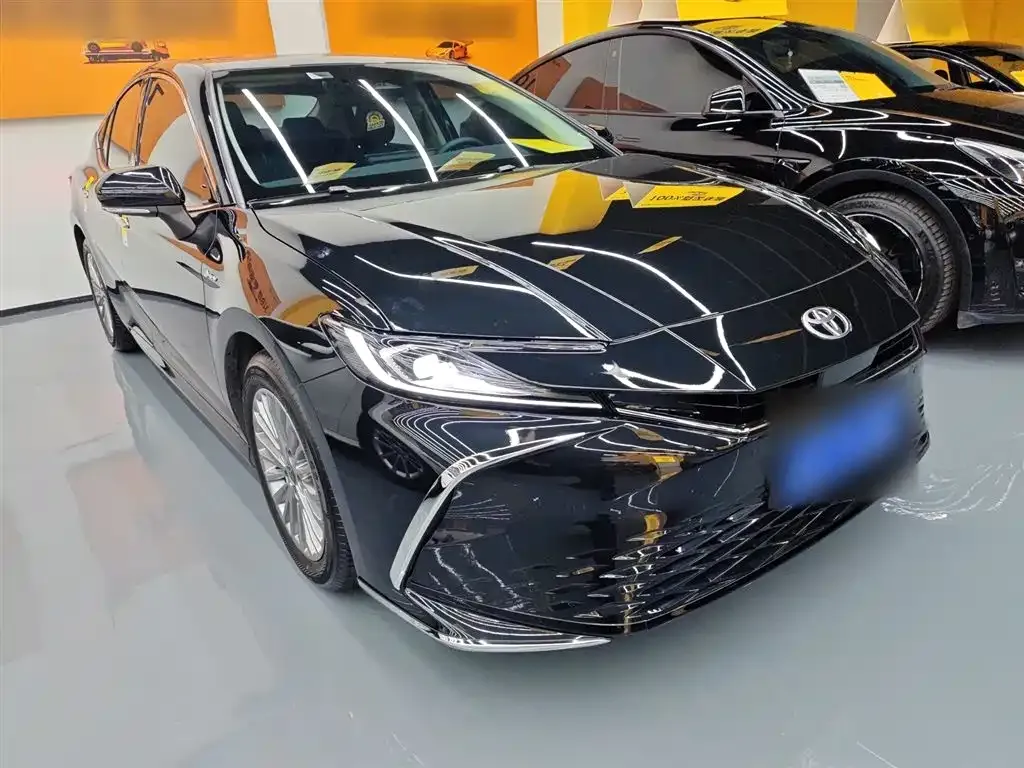 Toyota Camry 2025 из CN, фото 4