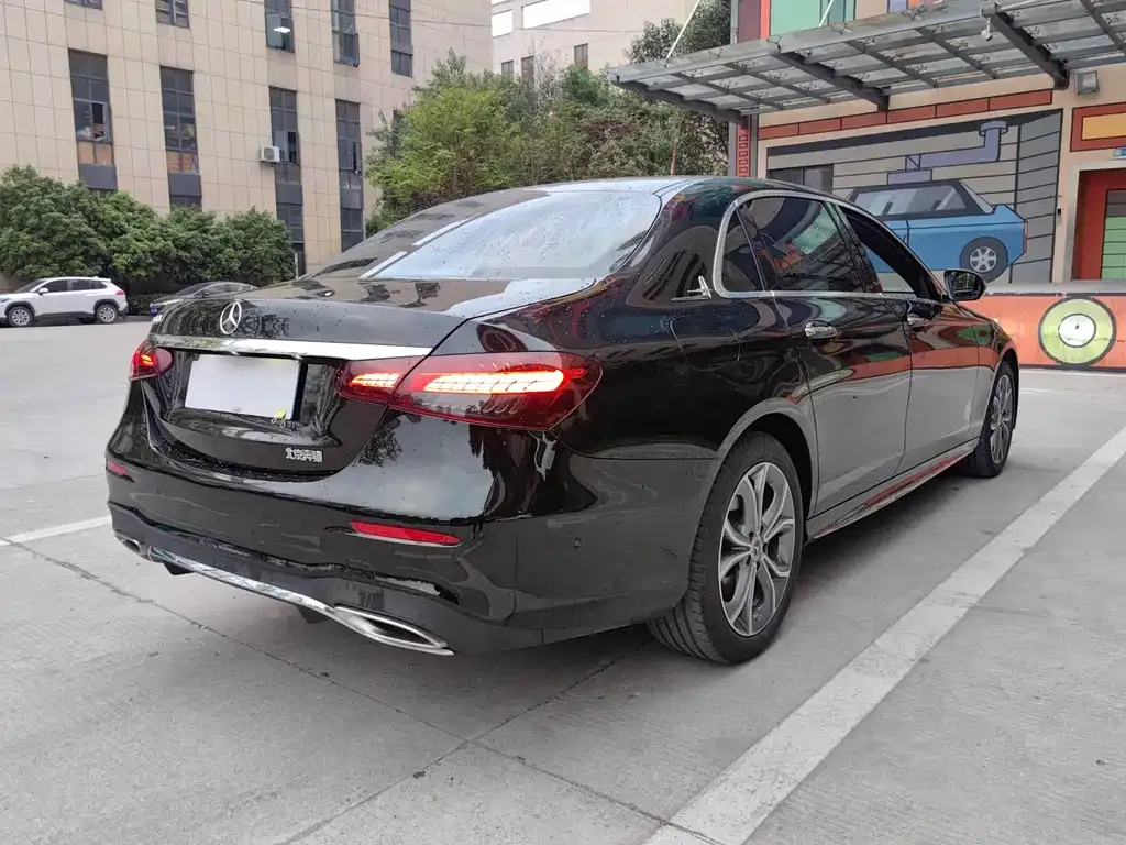 Mercedes-Benz E-Class 2022 из CN, фото 10