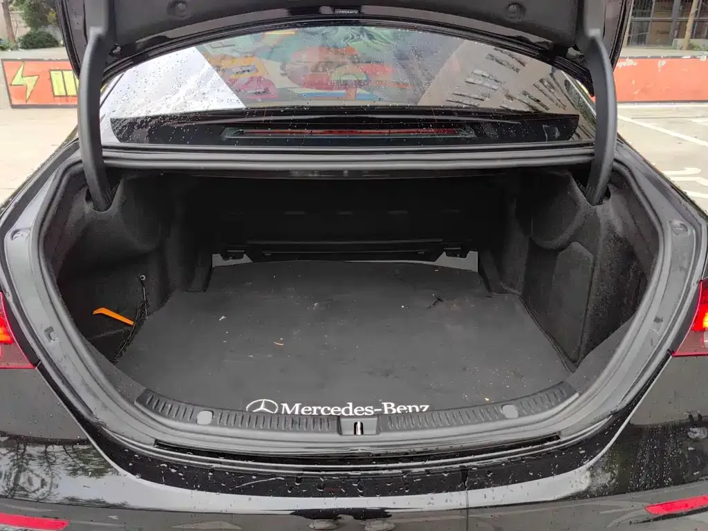Mercedes-Benz E-Class 2022 из CN, фото 9