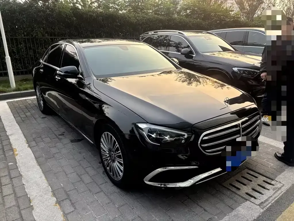 Mercedes-Benz E-Class 2022 из CN, фото 2