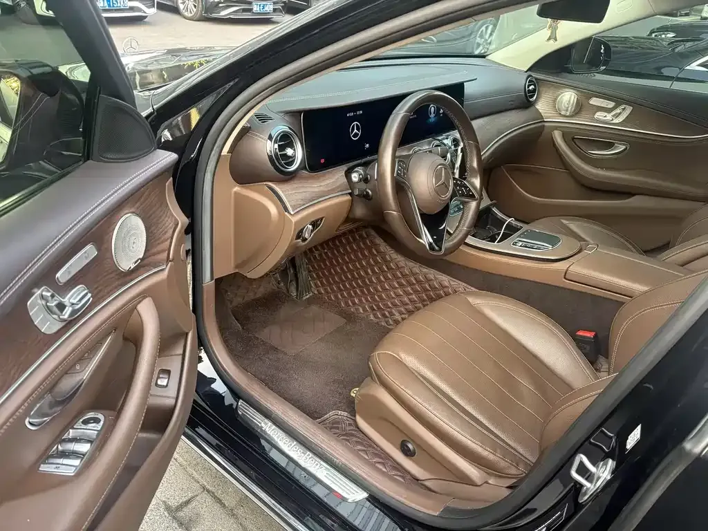 Mercedes-Benz E-Class 2022 из CN, фото 8