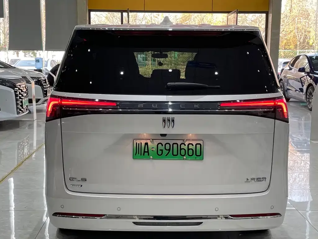 Buick GL8 Hybrid 2025 из CN, фото 4