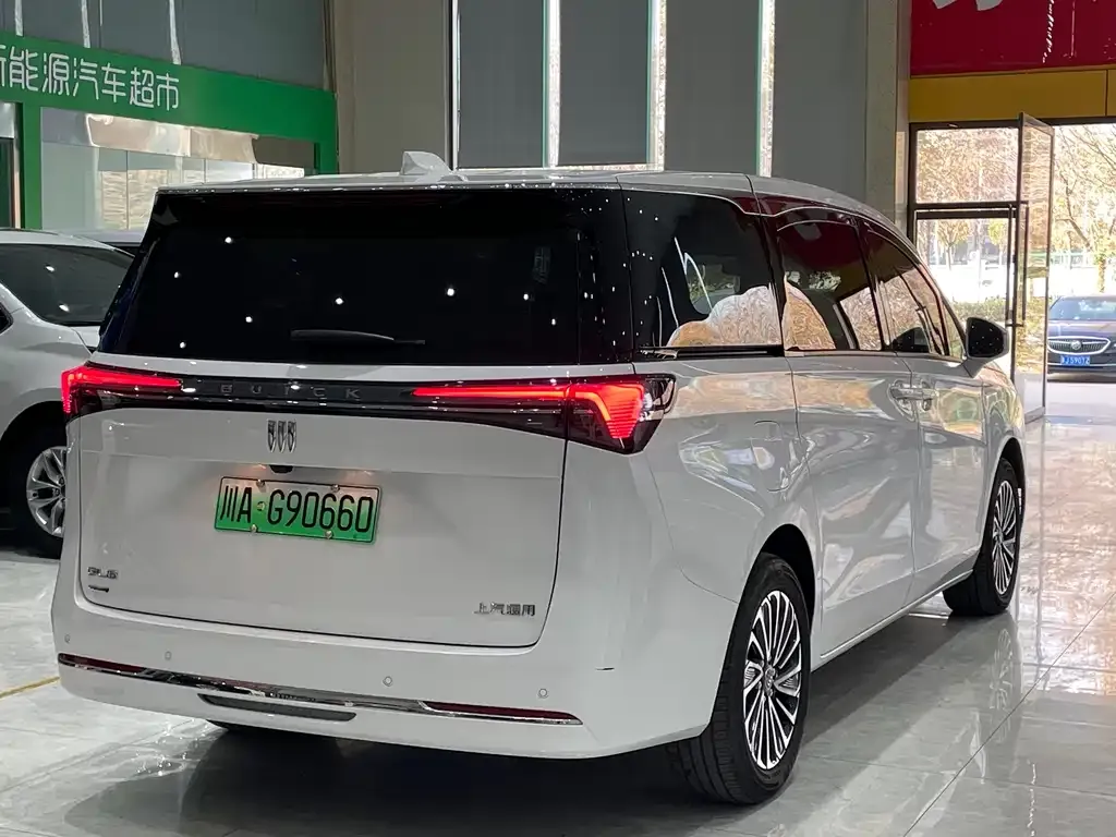 Buick GL8 Hybrid 2025 из CN, фото 6