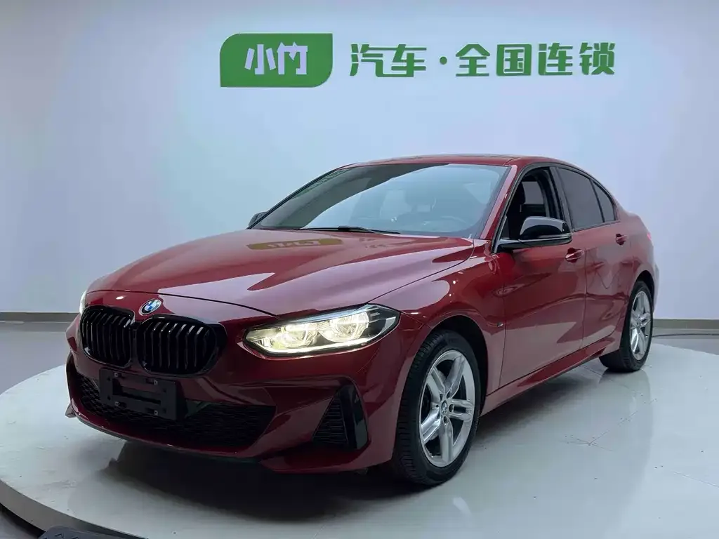 BMW 1 Series 2022 из CN, фото 1