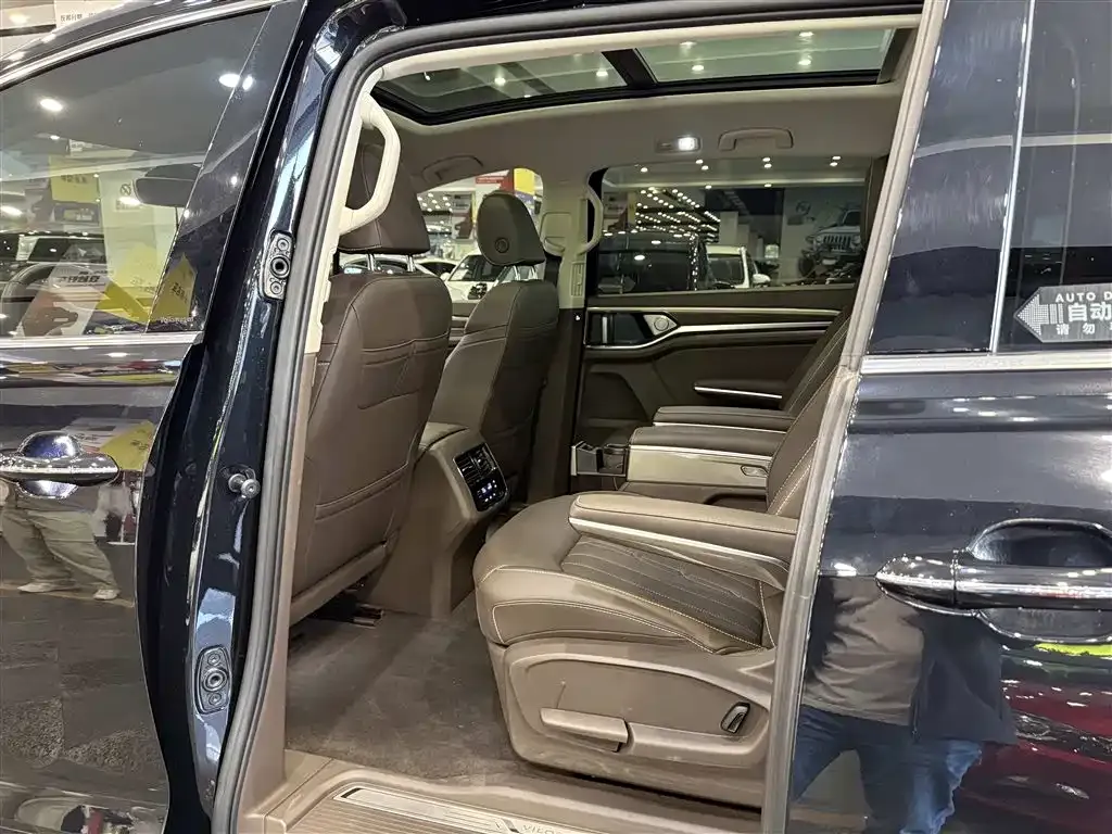 Volkswagen Viloran 2022 из CN, фото 5