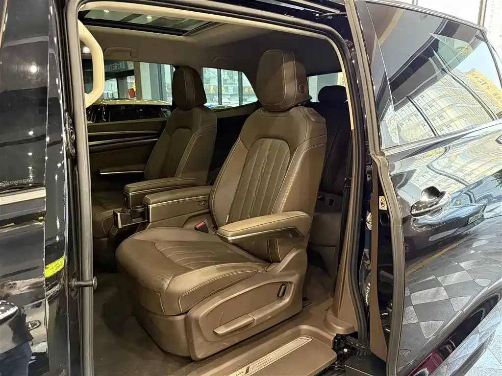 Volkswagen Viloran 2022 из CN, фото 8