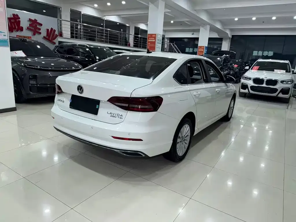 Volkswagen Lavida 2021 из CN, фото 3