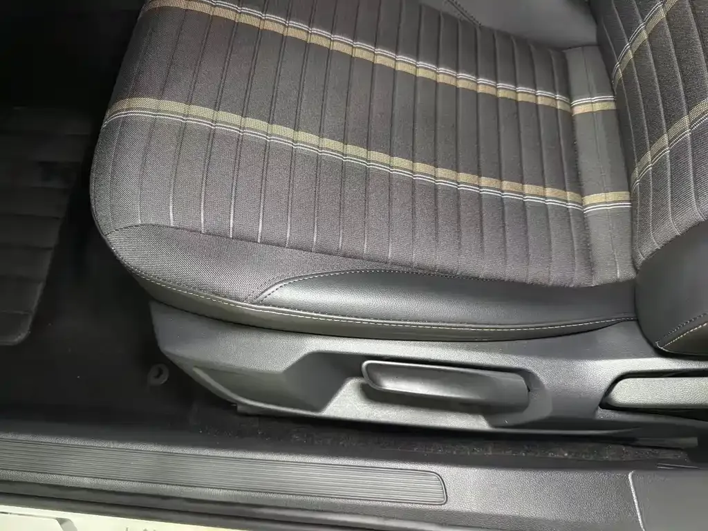 Volkswagen Lavida 2021 из CN, фото 6