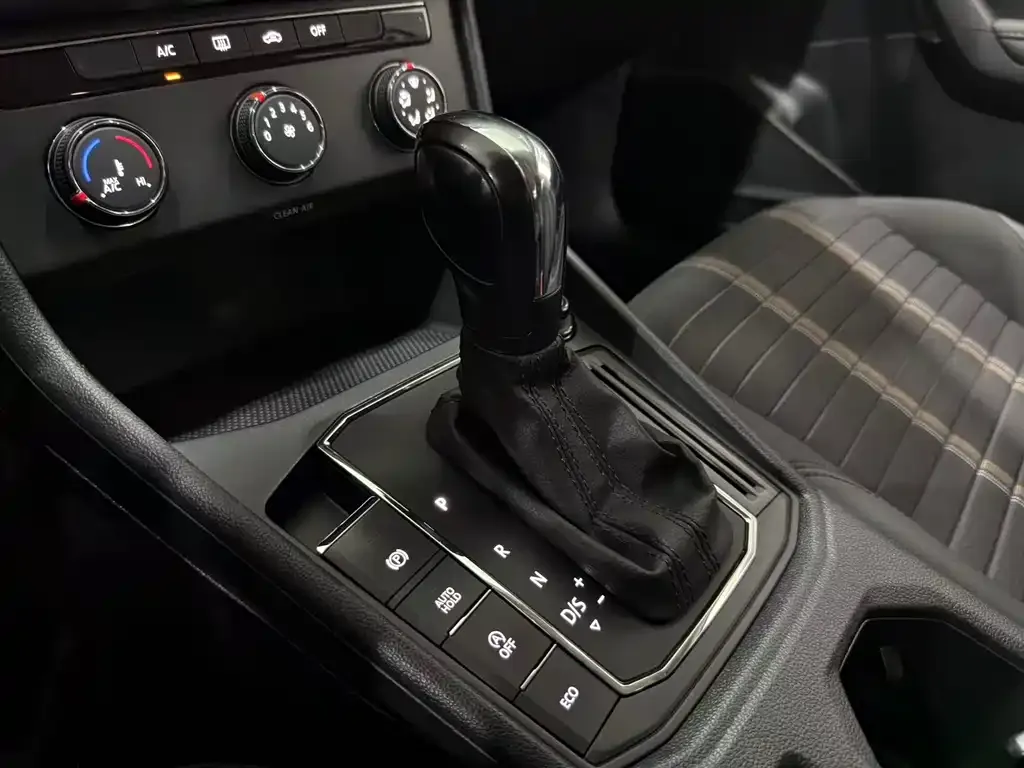 Volkswagen Lavida 2021 из CN, фото 9