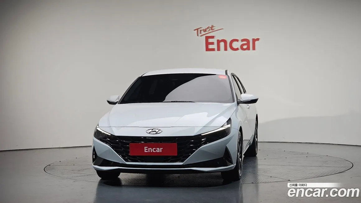 Hyundai AVANTE 2021 из KR, фото 3