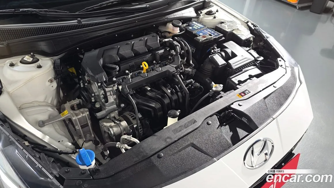 Hyundai AVANTE 2021 из KR, фото 6