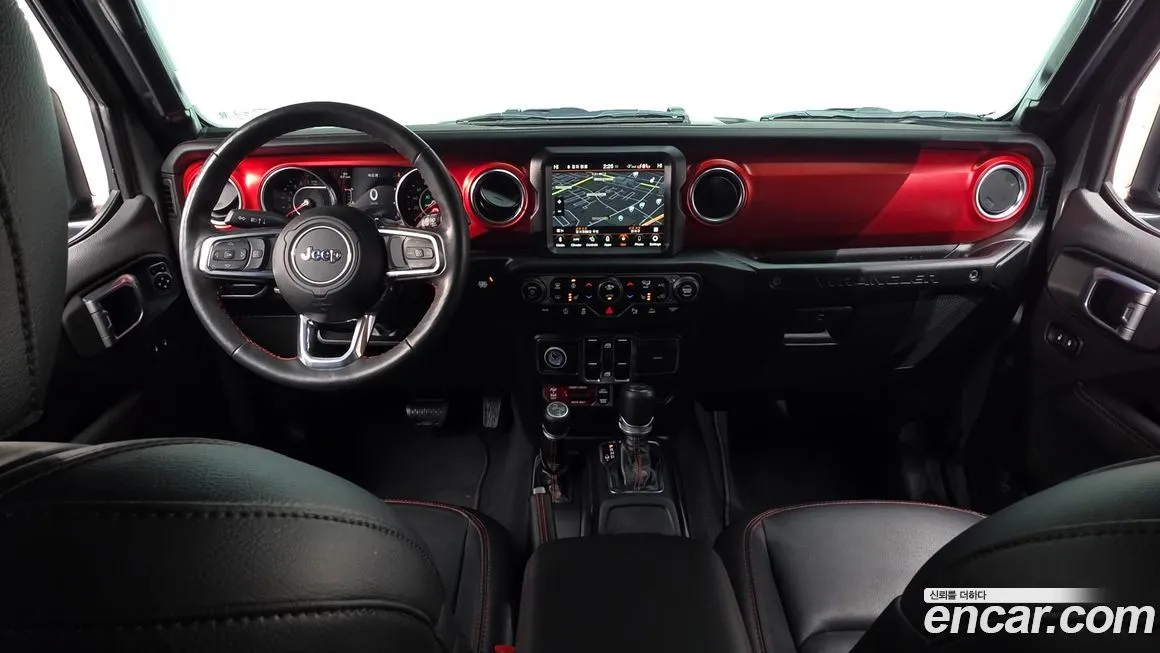 Jeep Wrangler — фото 7