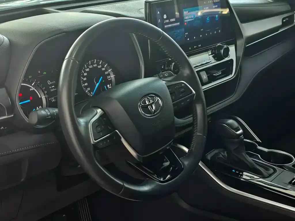 Toyota Highlander 2023 из CN, фото 8