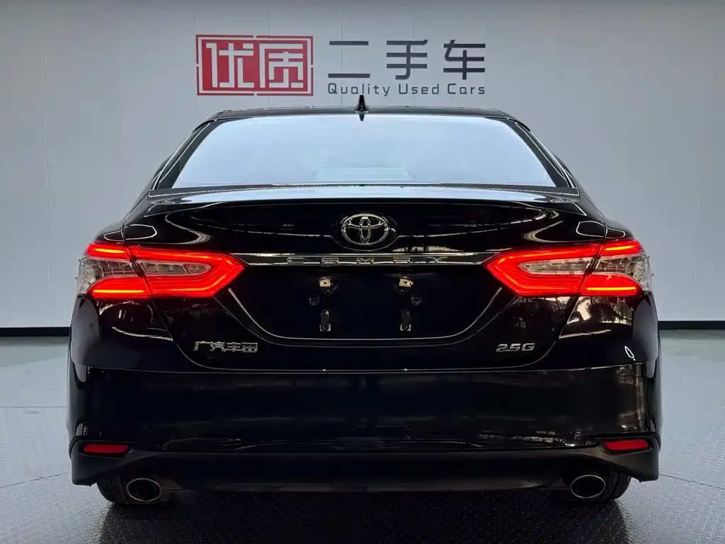 Toyota Camry 2021 из CN, фото 4