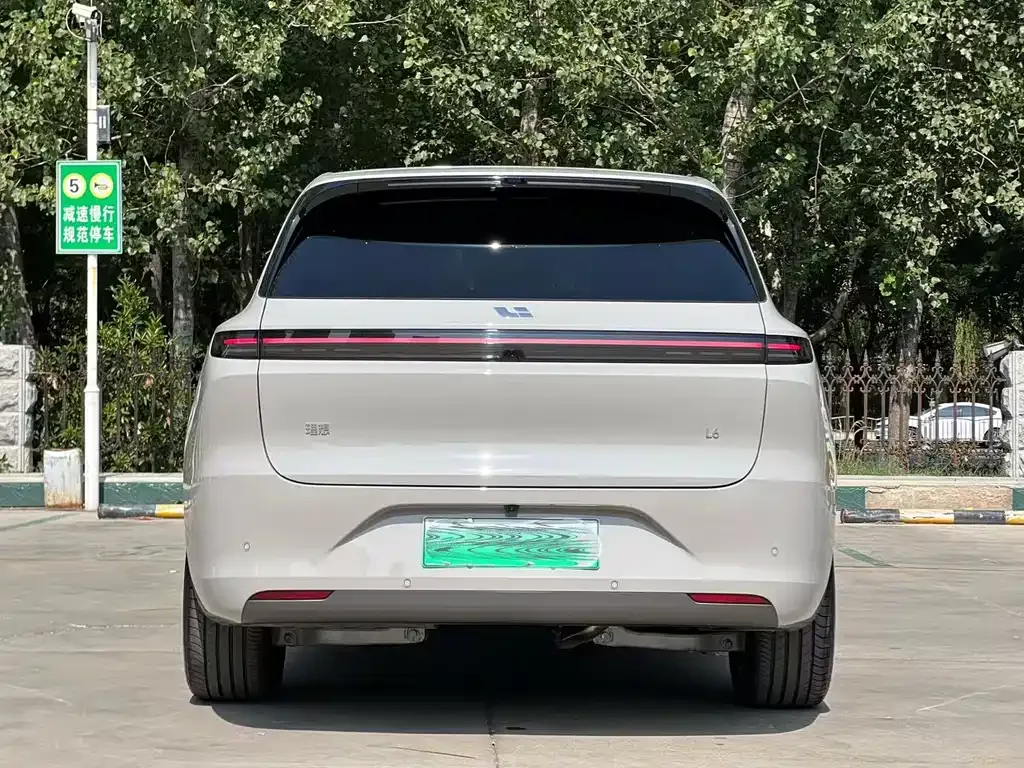 Li Auto L6 2025 из CN, фото 8