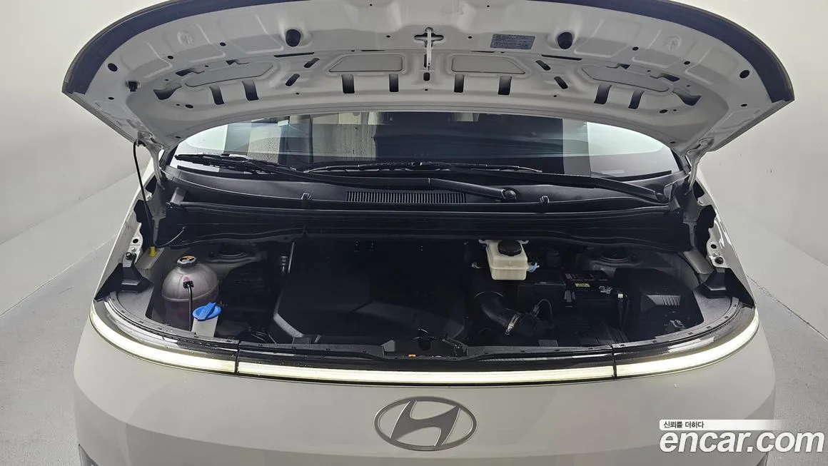 Hyundai Staria — фото 6