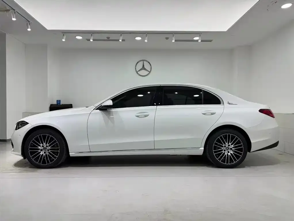 Mercedes-Benz C-Class 2025 из CN, фото 10