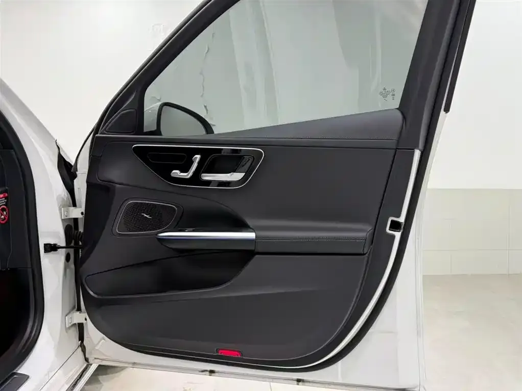Mercedes-Benz C-Class 2025 из CN, фото 6