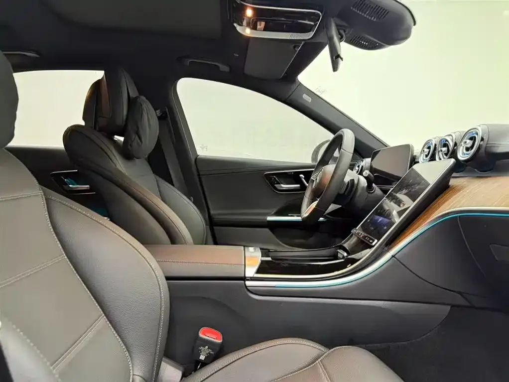 Mercedes-Benz C-Class 2025 из CN, фото 7
