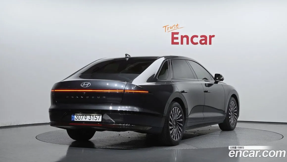 Hyundai Grandeur 2023 из KR, фото 2