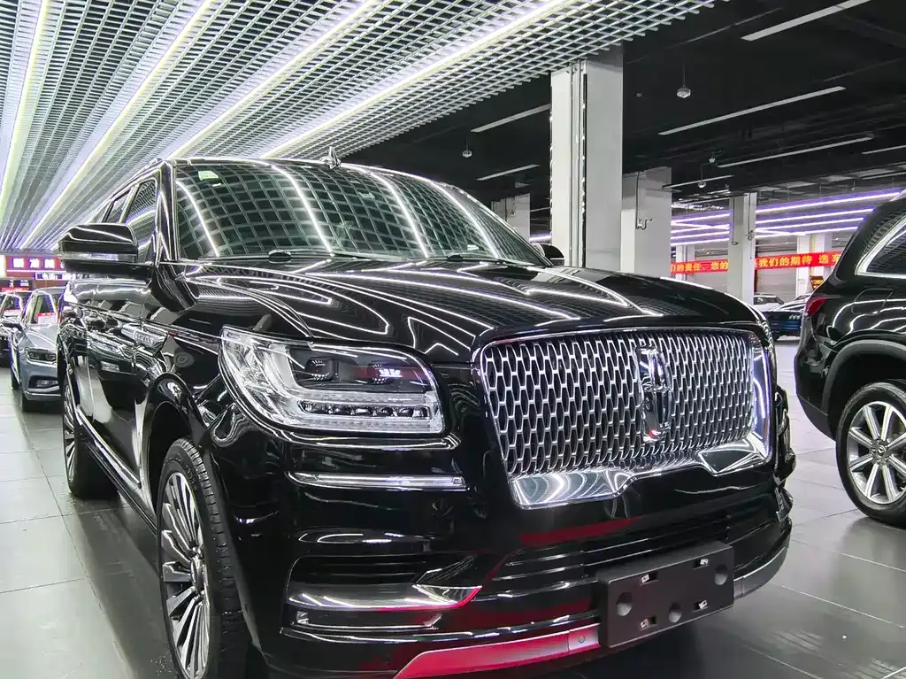 Lincoln Navigator 2022 из CN, фото 1