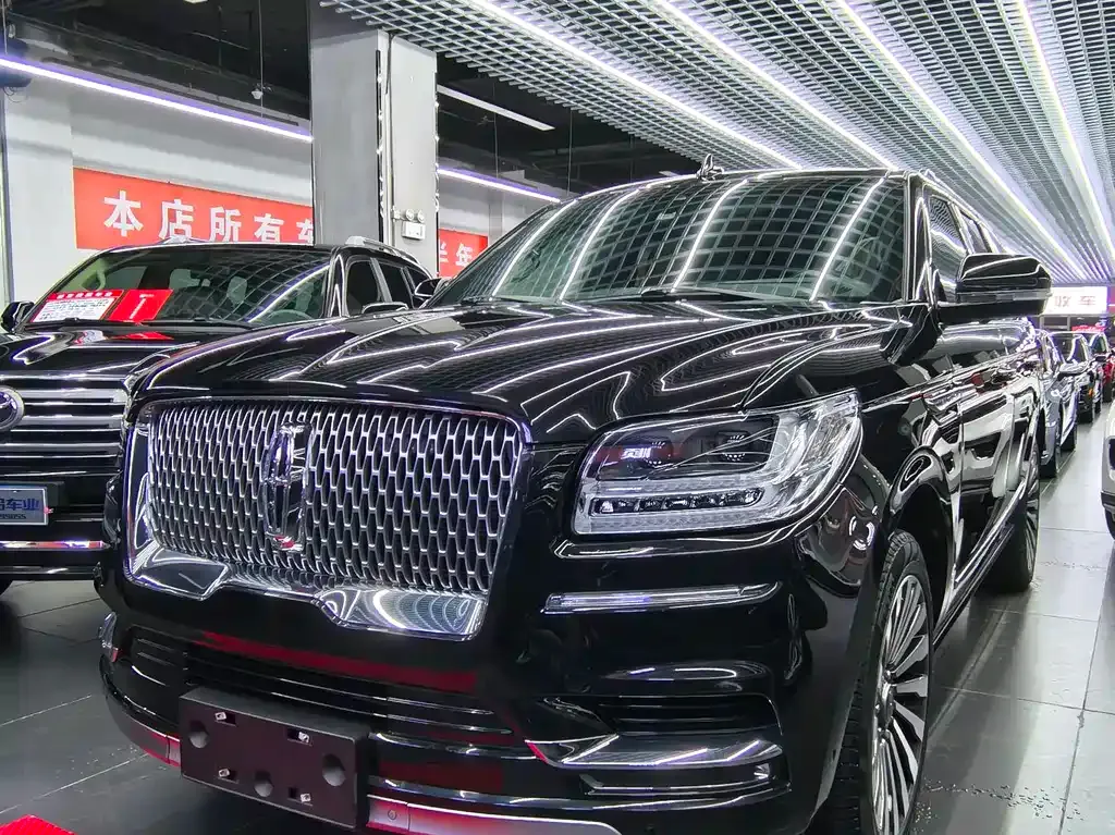 Lincoln Navigator 2022 из CN, фото 2