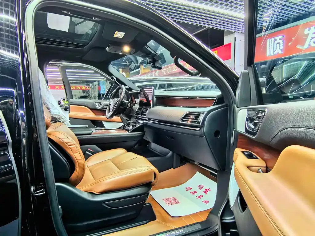Lincoln Navigator 2022 из CN, фото 7