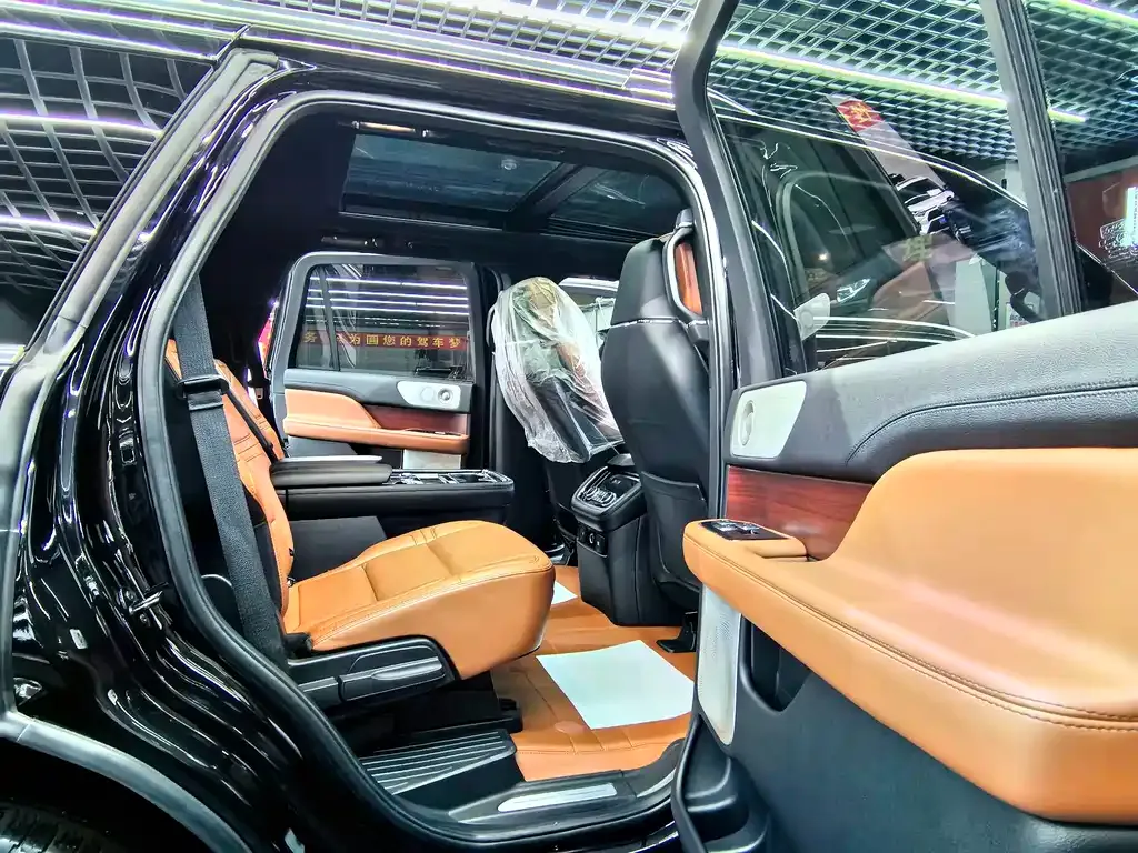 Lincoln Navigator 2022 из CN, фото 8