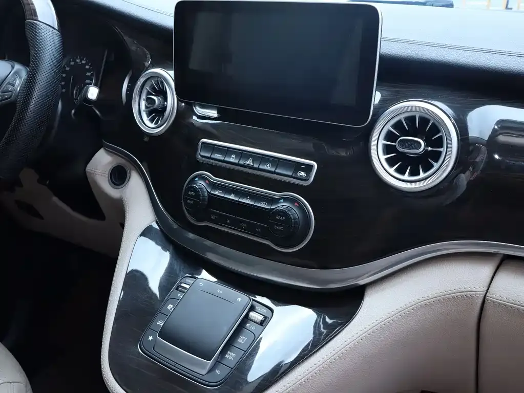 Mercedes-Benz Vito 2021 из CN, фото 10