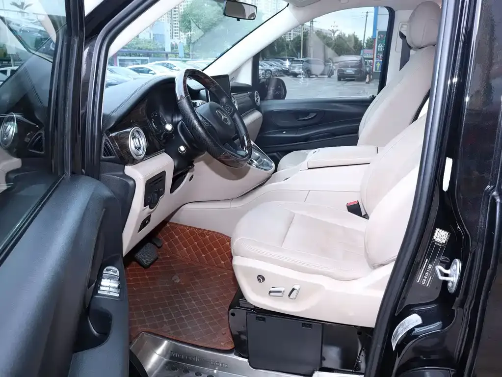 Mercedes-Benz Vito 2021 из CN, фото 5