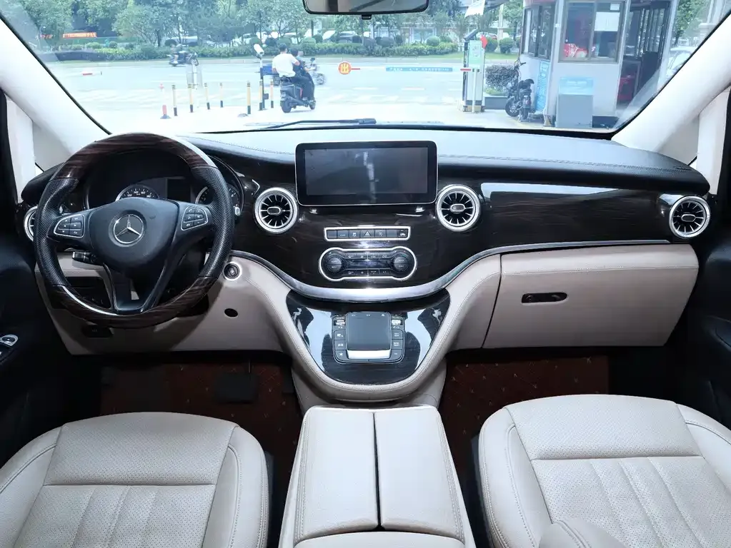 Mercedes-Benz Vito 2021 из CN, фото 6