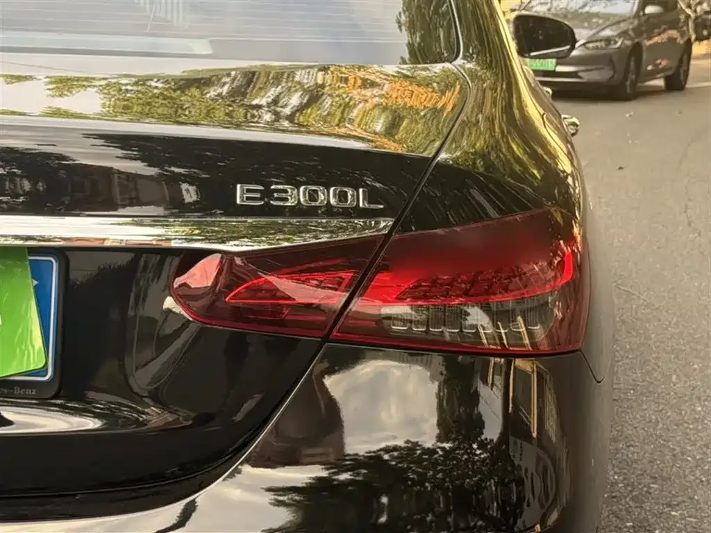 Mercedes-Benz E-Class 2022 из CN, фото 9