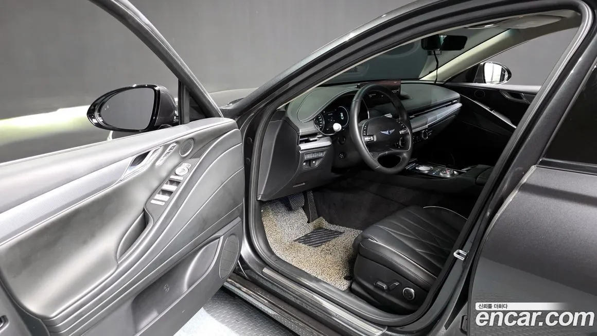 Genesis G80 — фото 10