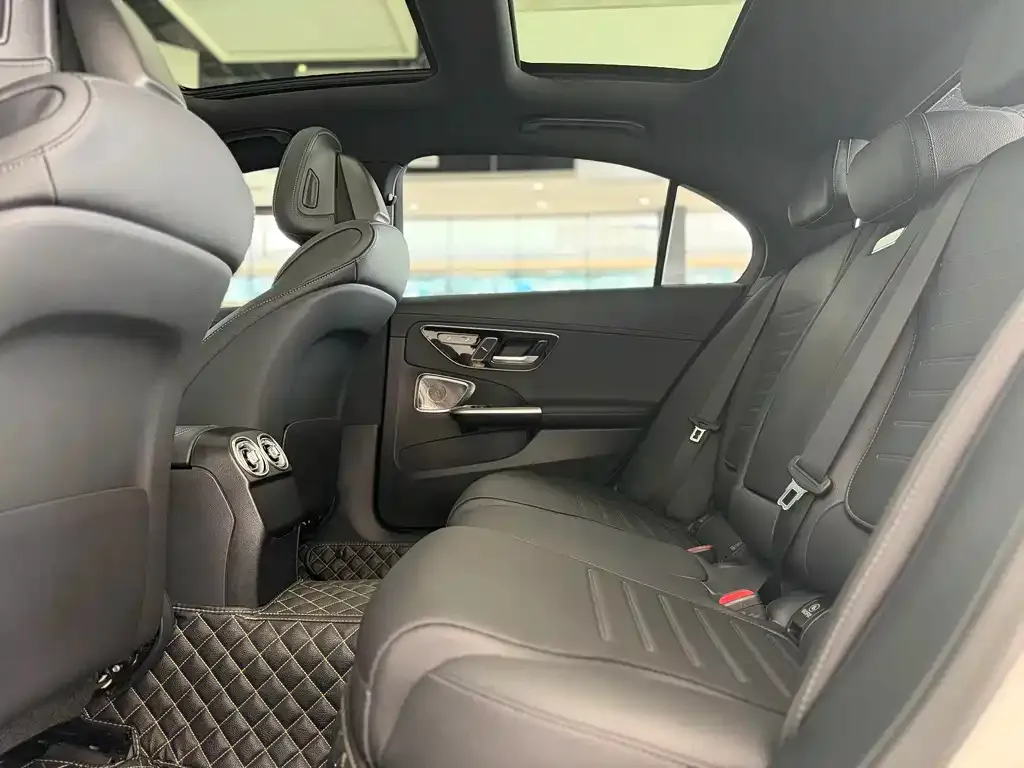 Mercedes-Benz C-Class 2022 из CN, фото 6